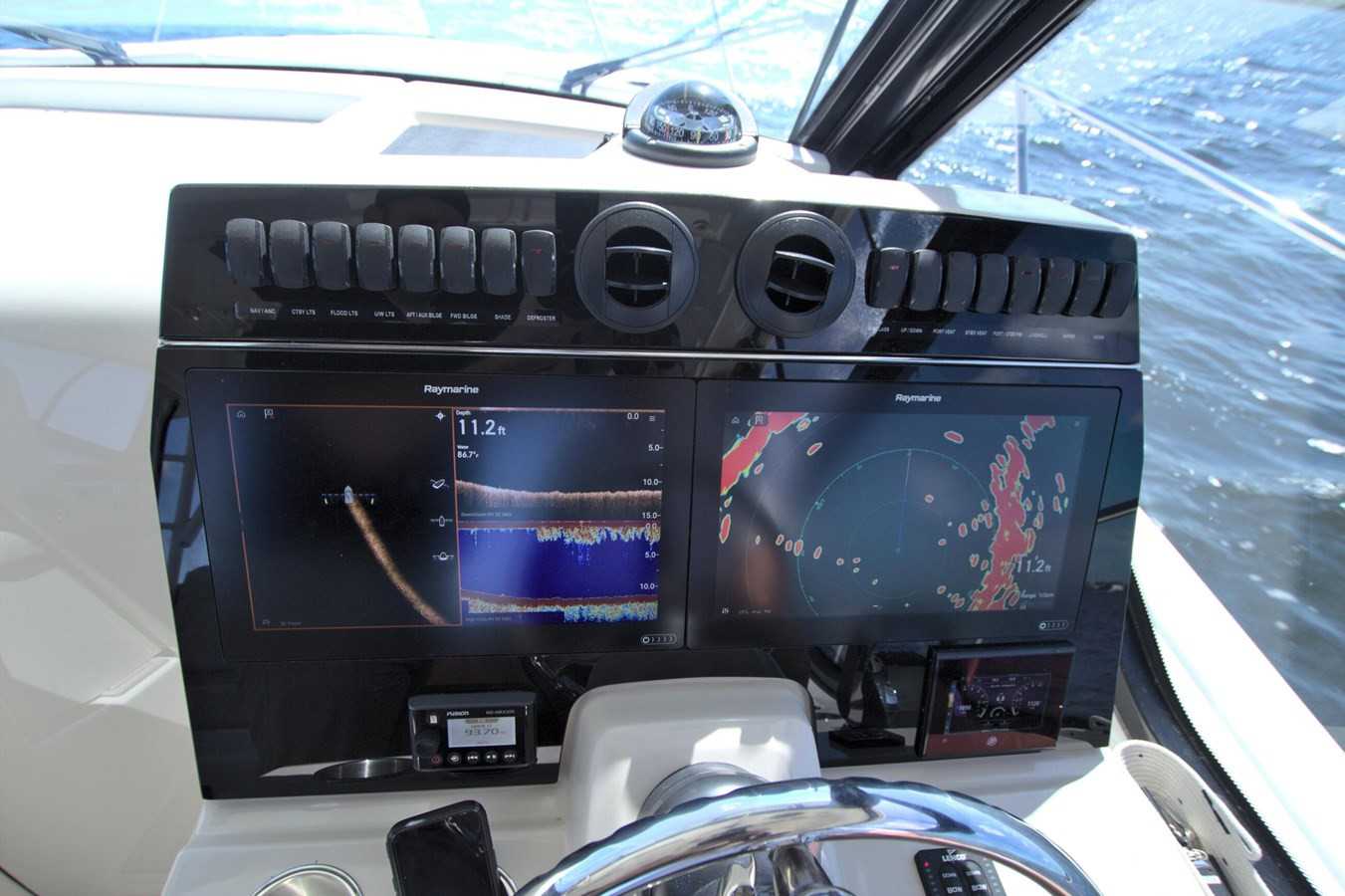 https://arconyachts.ams3.digitaloceanspaces.com/181880/conversions/large_4706536-optimize.jpg