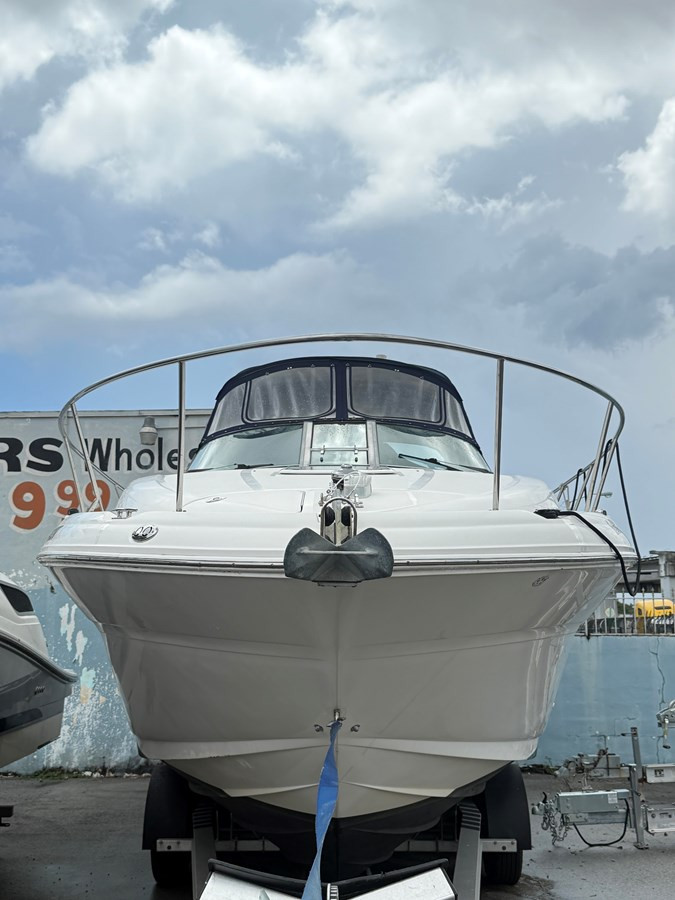 https://arconyachts.ams3.digitaloceanspaces.com/181964/conversions/large_4845975-optimize.jpg