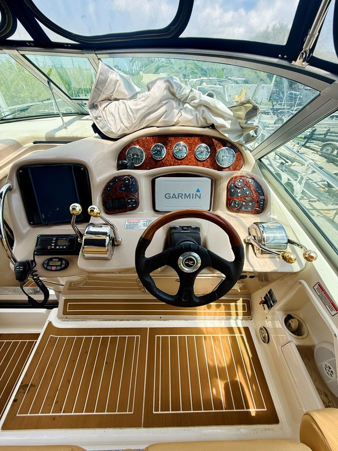 https://arconyachts.ams3.digitaloceanspaces.com/181972/conversions/large_4845979-optimize.jpg