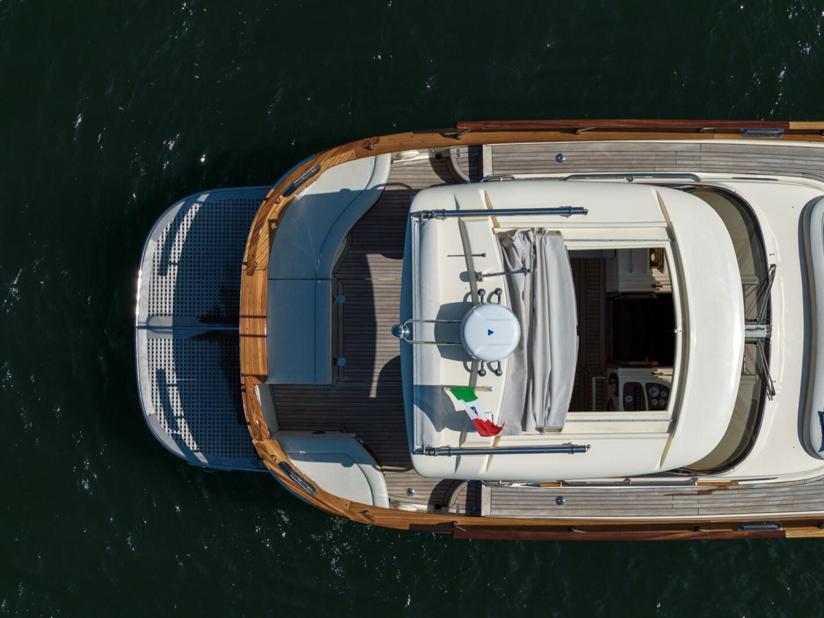 https://arconyachts.ams3.digitaloceanspaces.com/182093/conversions/large_4598192-optimize.jpg