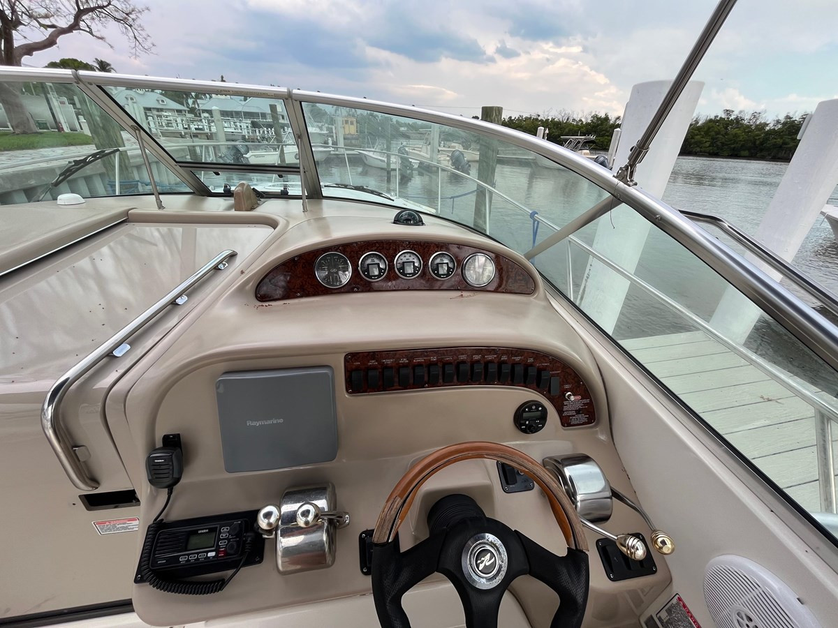 https://arconyachts.ams3.digitaloceanspaces.com/182182/conversions/large_4391016-optimize.jpg