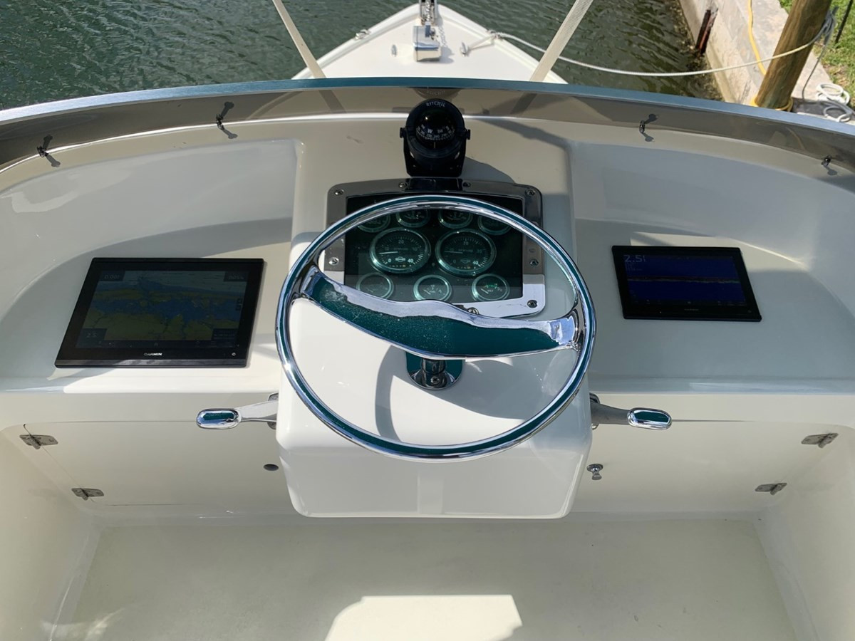 https://arconyachts.ams3.digitaloceanspaces.com/182449/conversions/large_4319240-optimize.jpg
