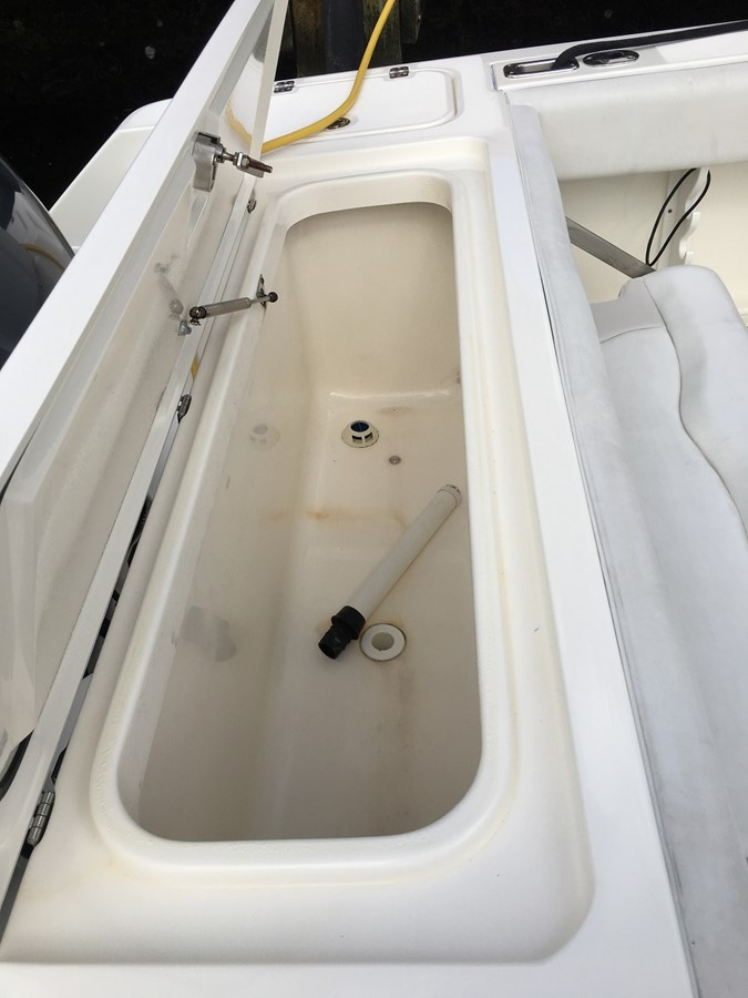 https://arconyachts.ams3.digitaloceanspaces.com/182478/conversions/large_1682519-optimize.jpg