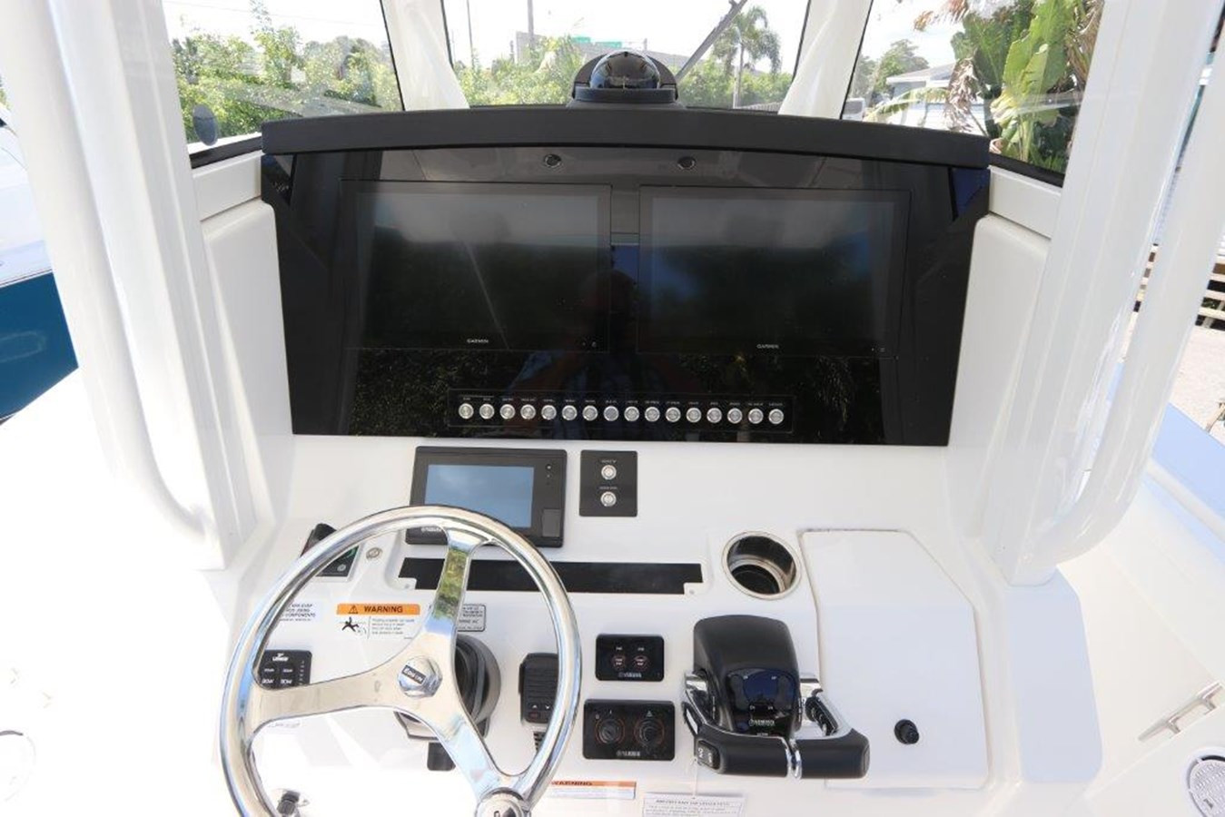 https://arconyachts.ams3.digitaloceanspaces.com/182550/conversions/large_2763328-optimize.jpg