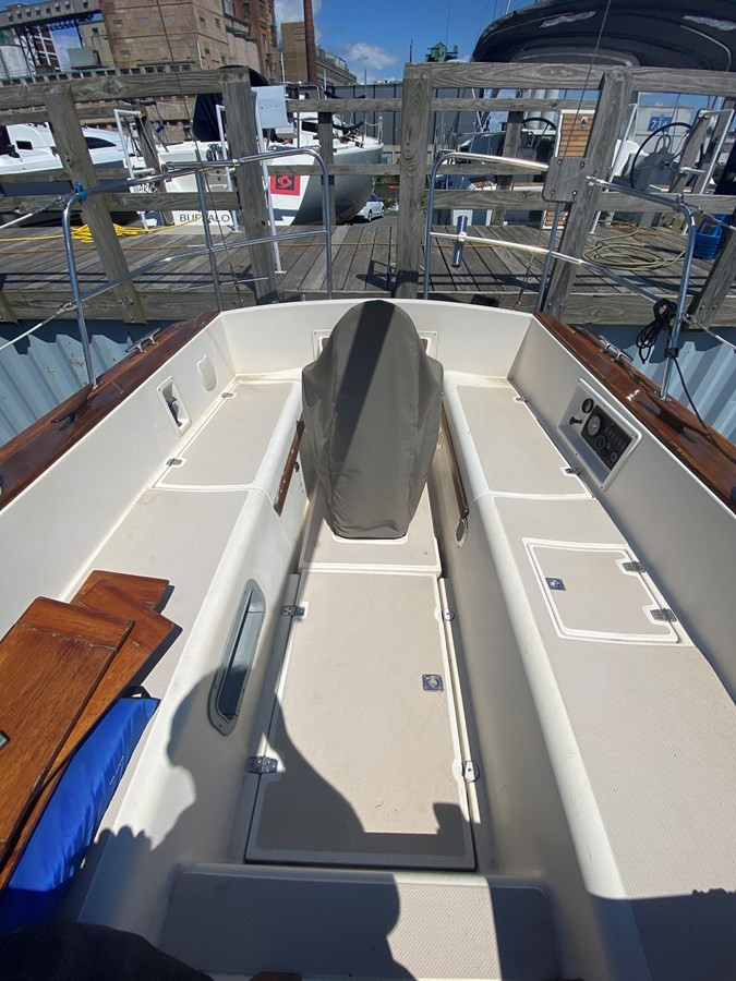 https://arconyachts.ams3.digitaloceanspaces.com/182551/conversions/large_3011035-optimize.jpg