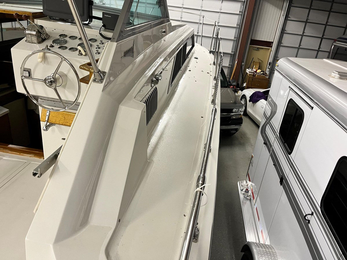 https://arconyachts.ams3.digitaloceanspaces.com/182787/conversions/large_4169532-optimize.jpg