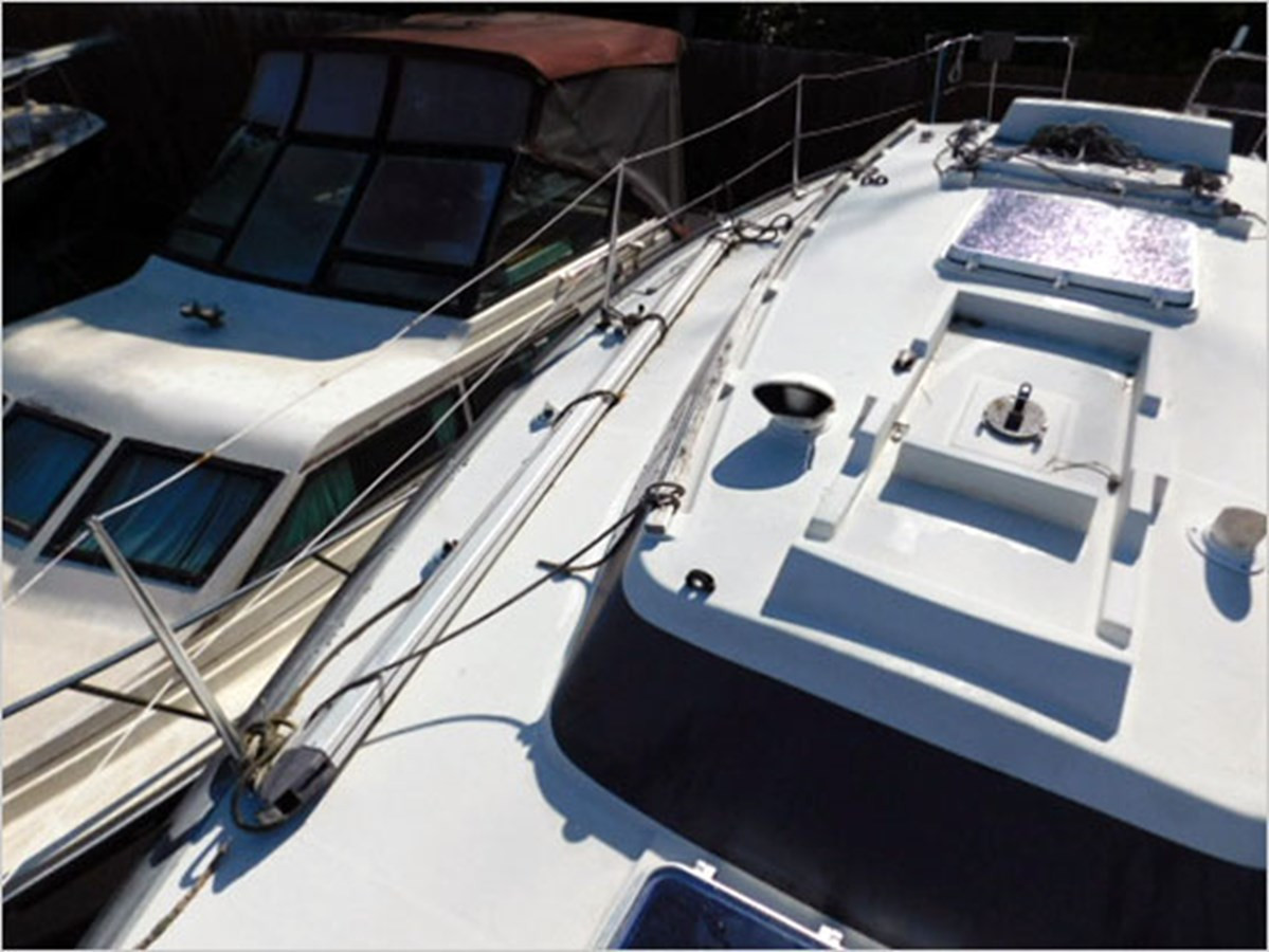 https://arconyachts.ams3.digitaloceanspaces.com/182921/conversions/large_4271138-optimize.jpg