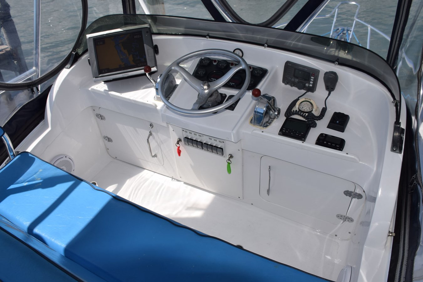 https://arconyachts.ams3.digitaloceanspaces.com/183006/conversions/large_4647440-optimize.jpg