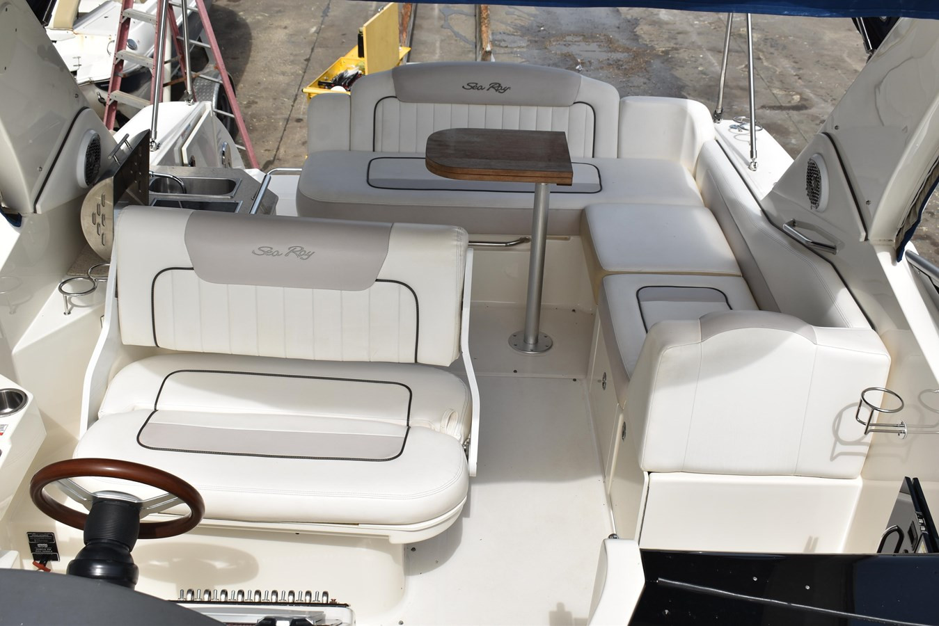 https://arconyachts.ams3.digitaloceanspaces.com/183110/conversions/large_4694380-optimize.jpg