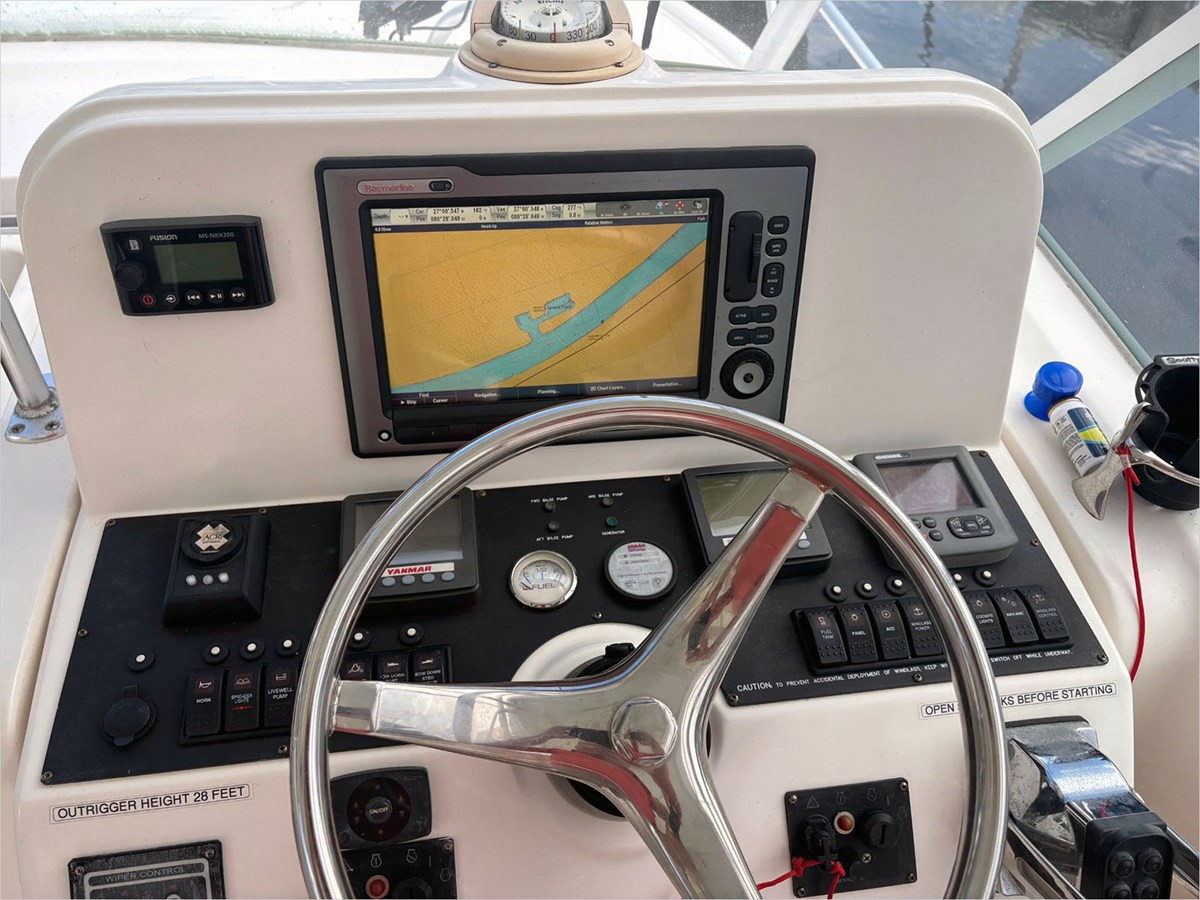 https://arconyachts.ams3.digitaloceanspaces.com/183631/conversions/large_4845223-optimize.jpg