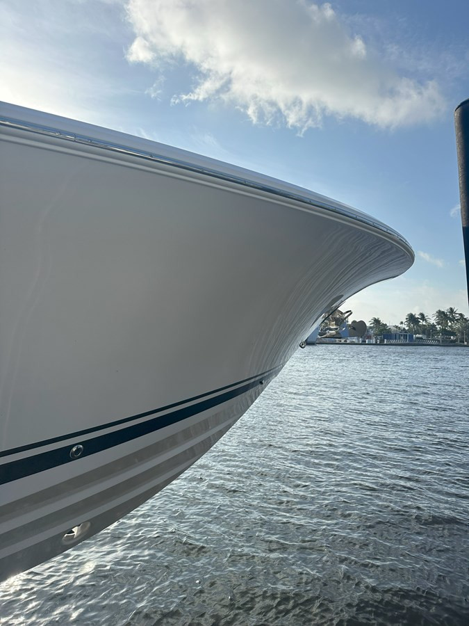 https://arconyachts.ams3.digitaloceanspaces.com/183676/conversions/large_4151518-optimize.jpg