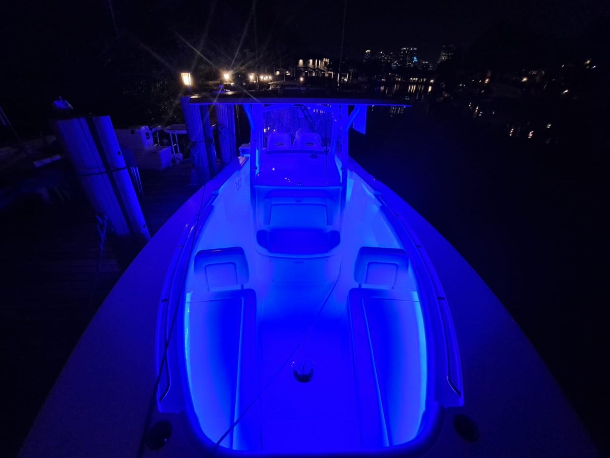 https://arconyachts.ams3.digitaloceanspaces.com/183729/conversions/large_4160944-optimize.jpg