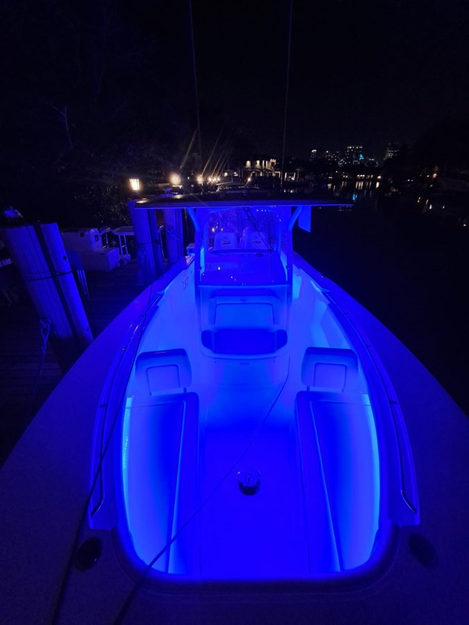 https://arconyachts.ams3.digitaloceanspaces.com/183762/conversions/large_4160956-optimize.jpg