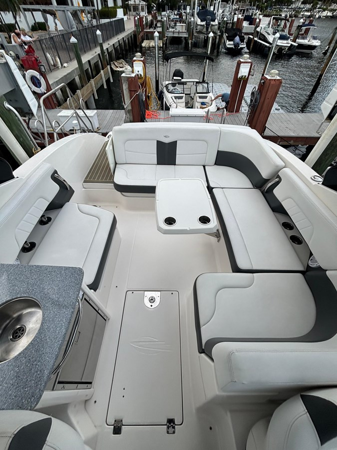 https://arconyachts.ams3.digitaloceanspaces.com/184125/conversions/large_4209976-optimize.jpg