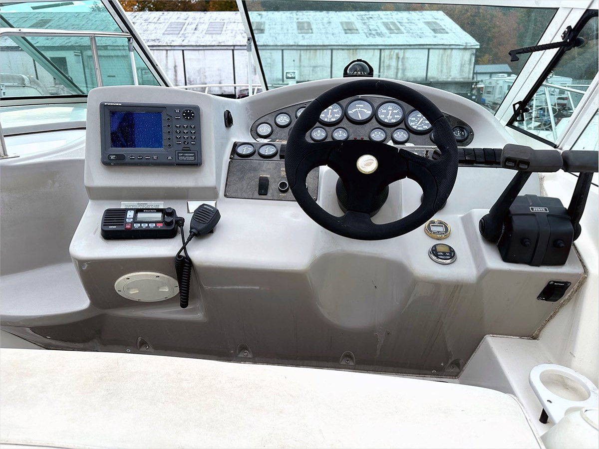 https://arconyachts.ams3.digitaloceanspaces.com/184266/conversions/large_4277862-optimize.jpg