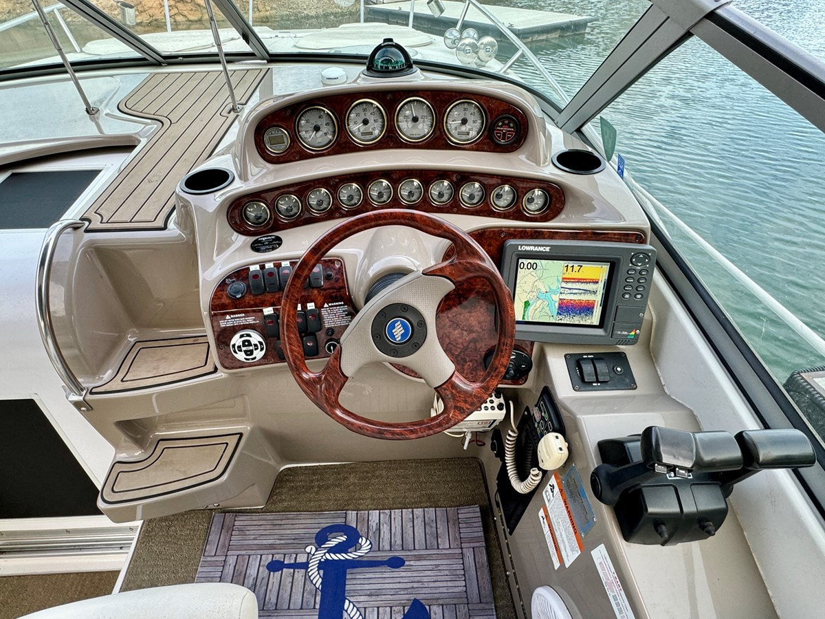 https://arconyachts.ams3.digitaloceanspaces.com/184423/conversions/large_4500131-optimize.jpg
