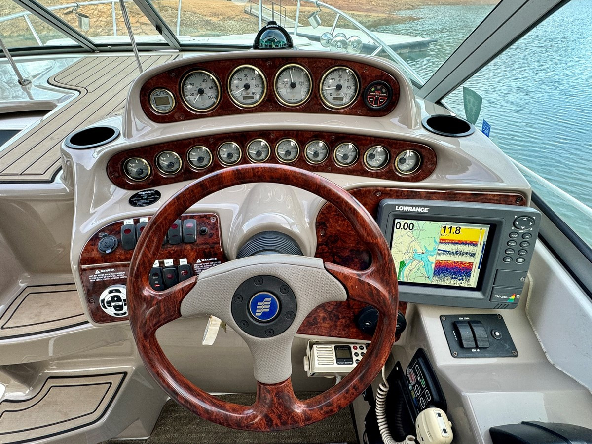 https://arconyachts.ams3.digitaloceanspaces.com/184426/conversions/large_4500132-optimize.jpg