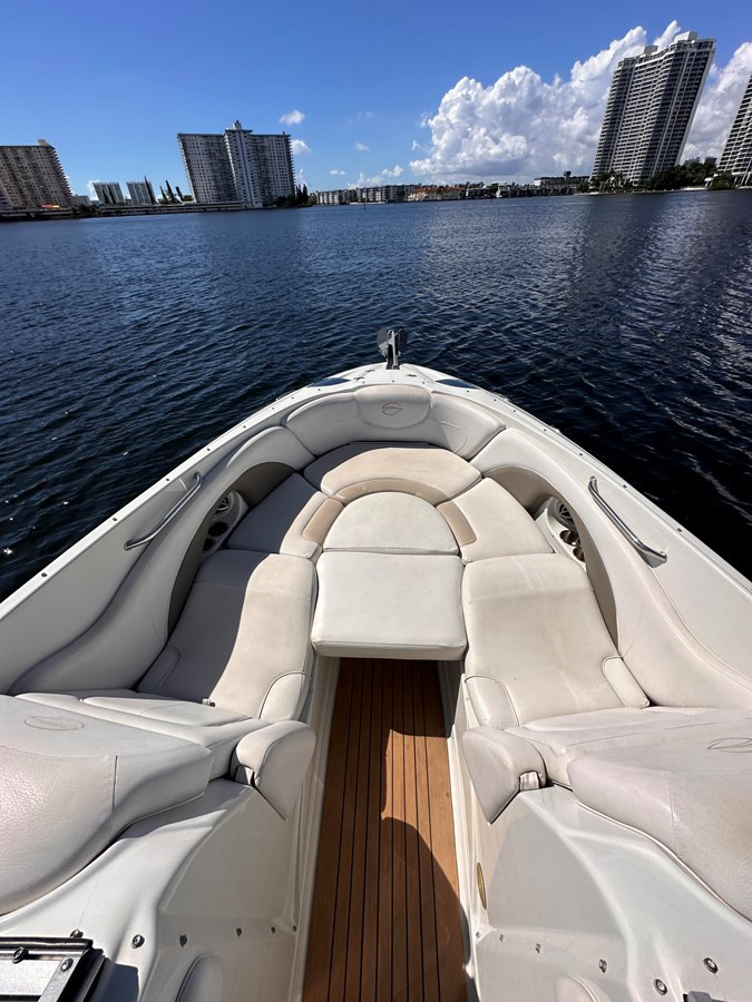 https://arconyachts.ams3.digitaloceanspaces.com/184427/conversions/large_4368426-optimize.jpg