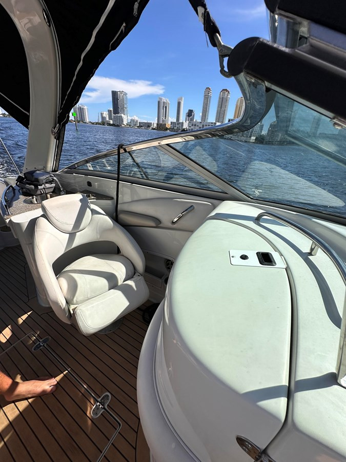 https://arconyachts.ams3.digitaloceanspaces.com/184438/conversions/large_4368435-optimize.jpg