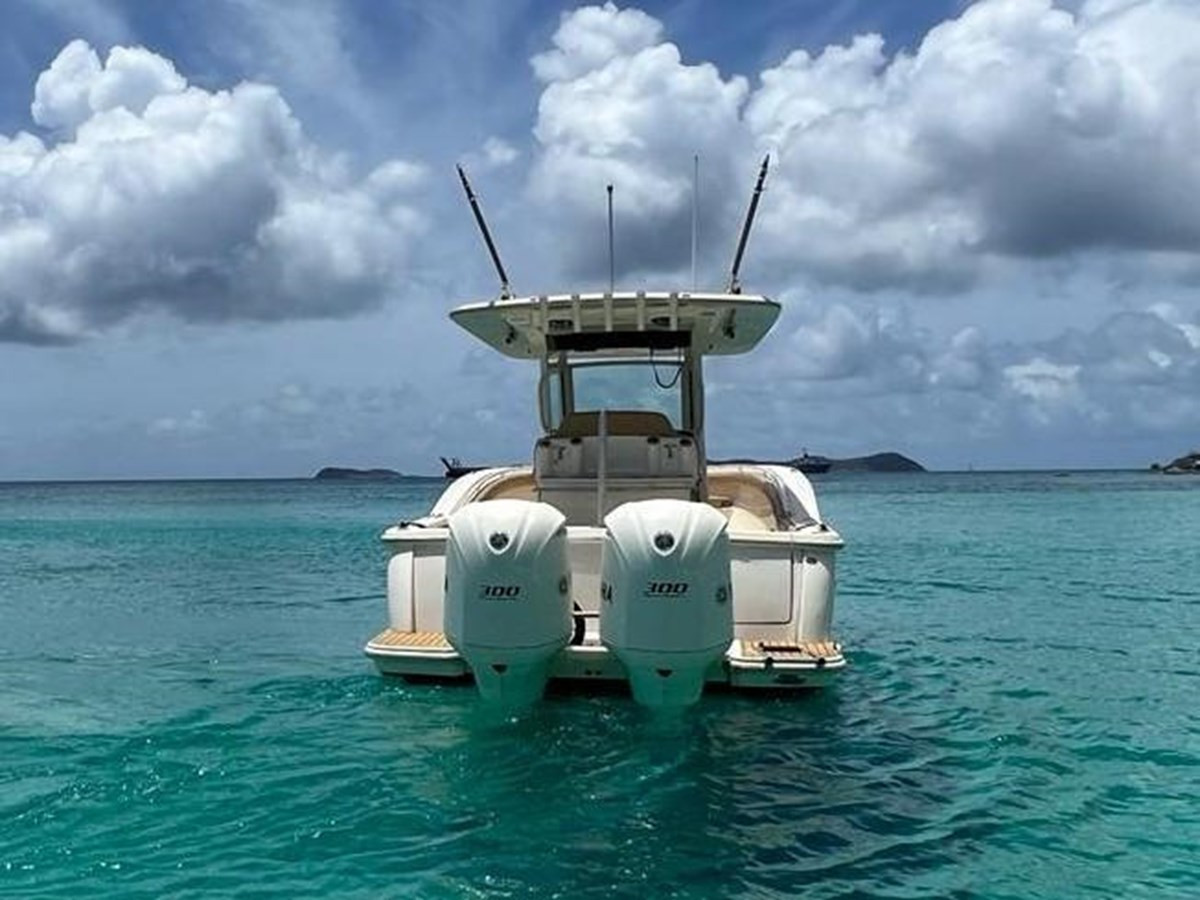 https://arconyachts.ams3.digitaloceanspaces.com/184537/conversions/large_4610348-optimize.jpg
