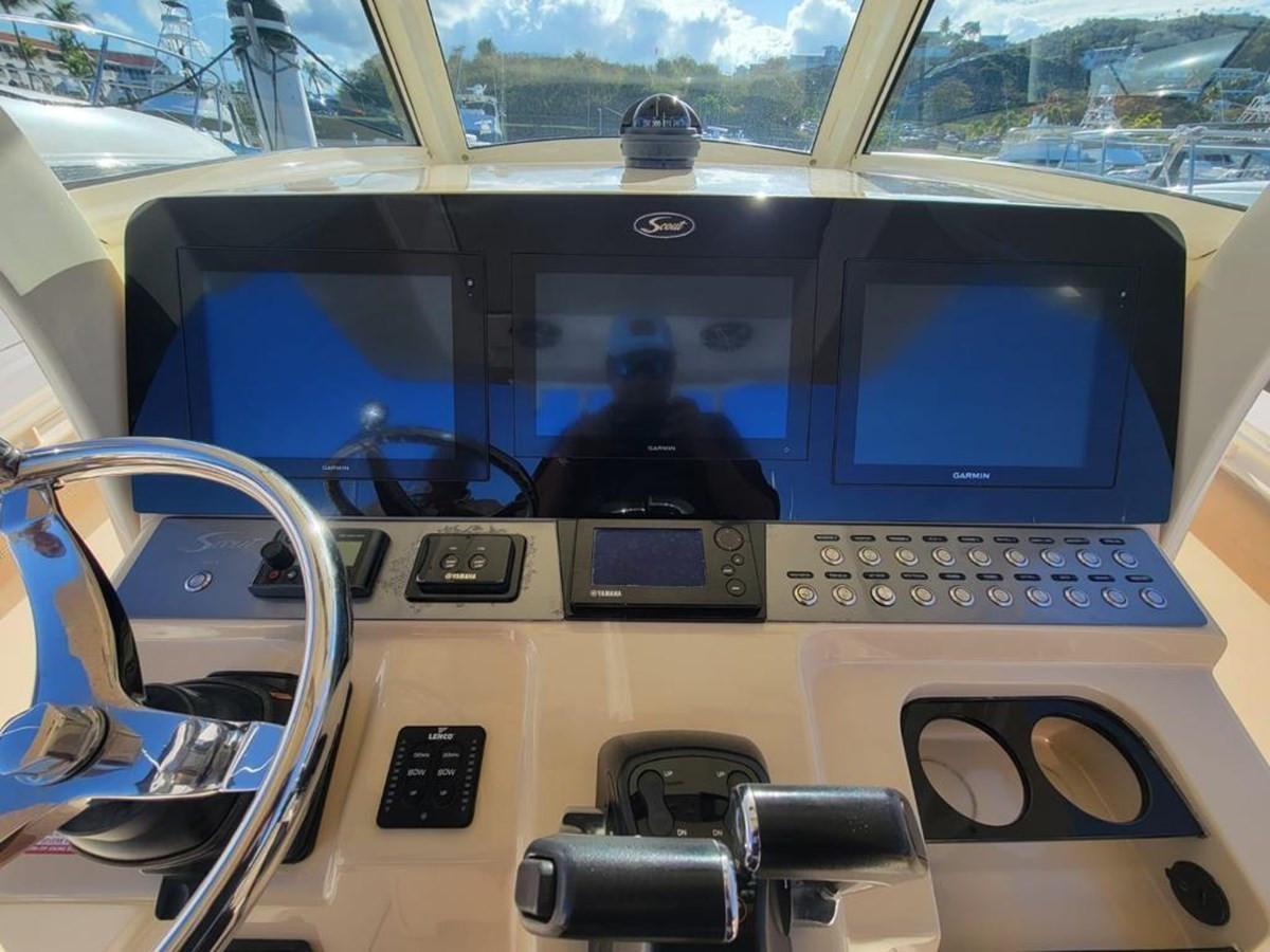 https://arconyachts.ams3.digitaloceanspaces.com/184551/conversions/large_4610354-optimize.jpg