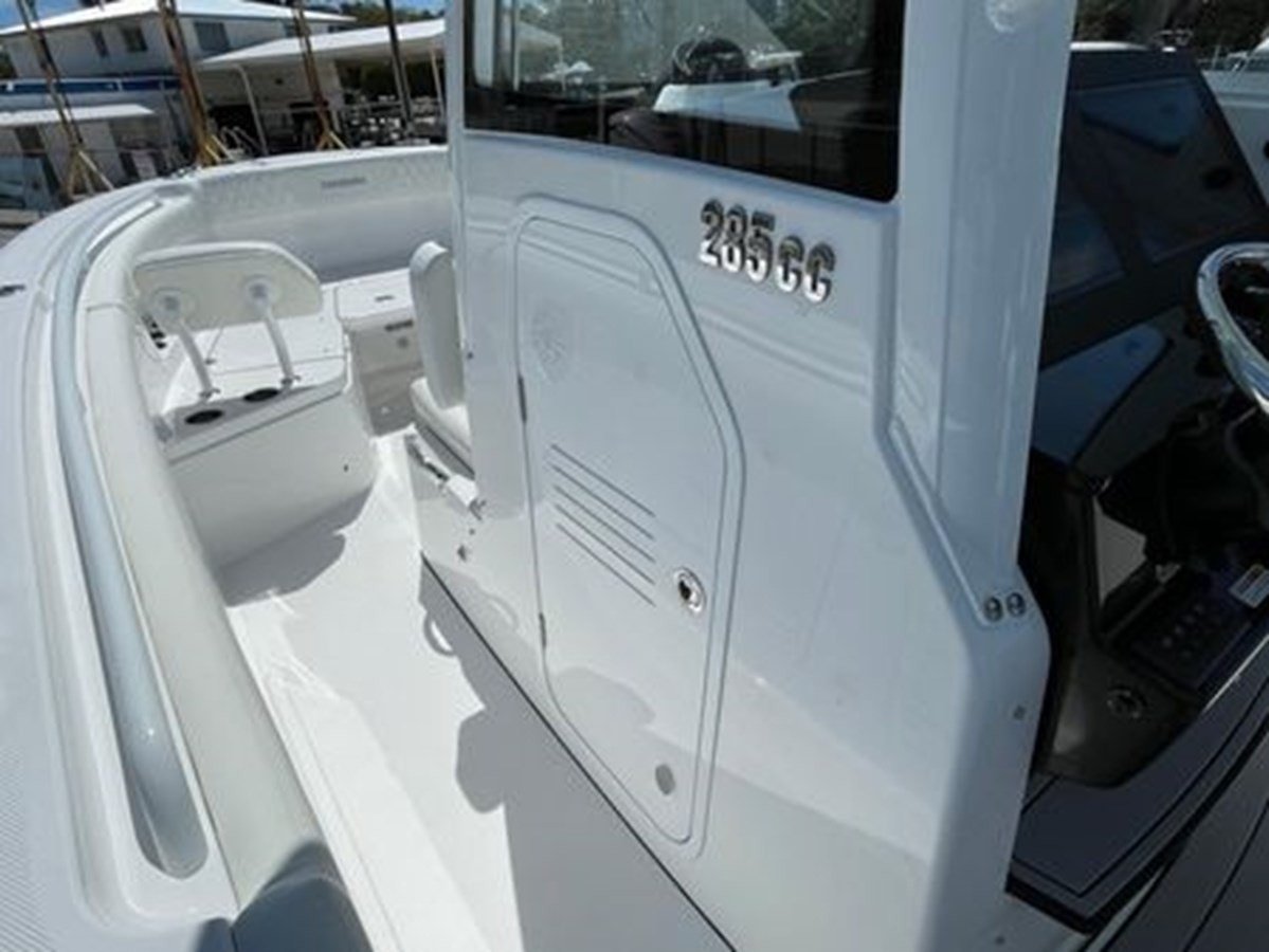 https://arconyachts.ams3.digitaloceanspaces.com/184585/conversions/large_4596828-optimize.jpg