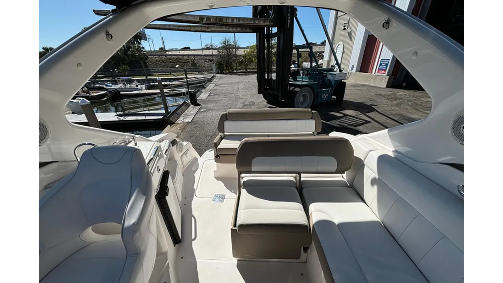https://arconyachts.ams3.digitaloceanspaces.com/184603/conversions/large_4723379-optimize.jpg