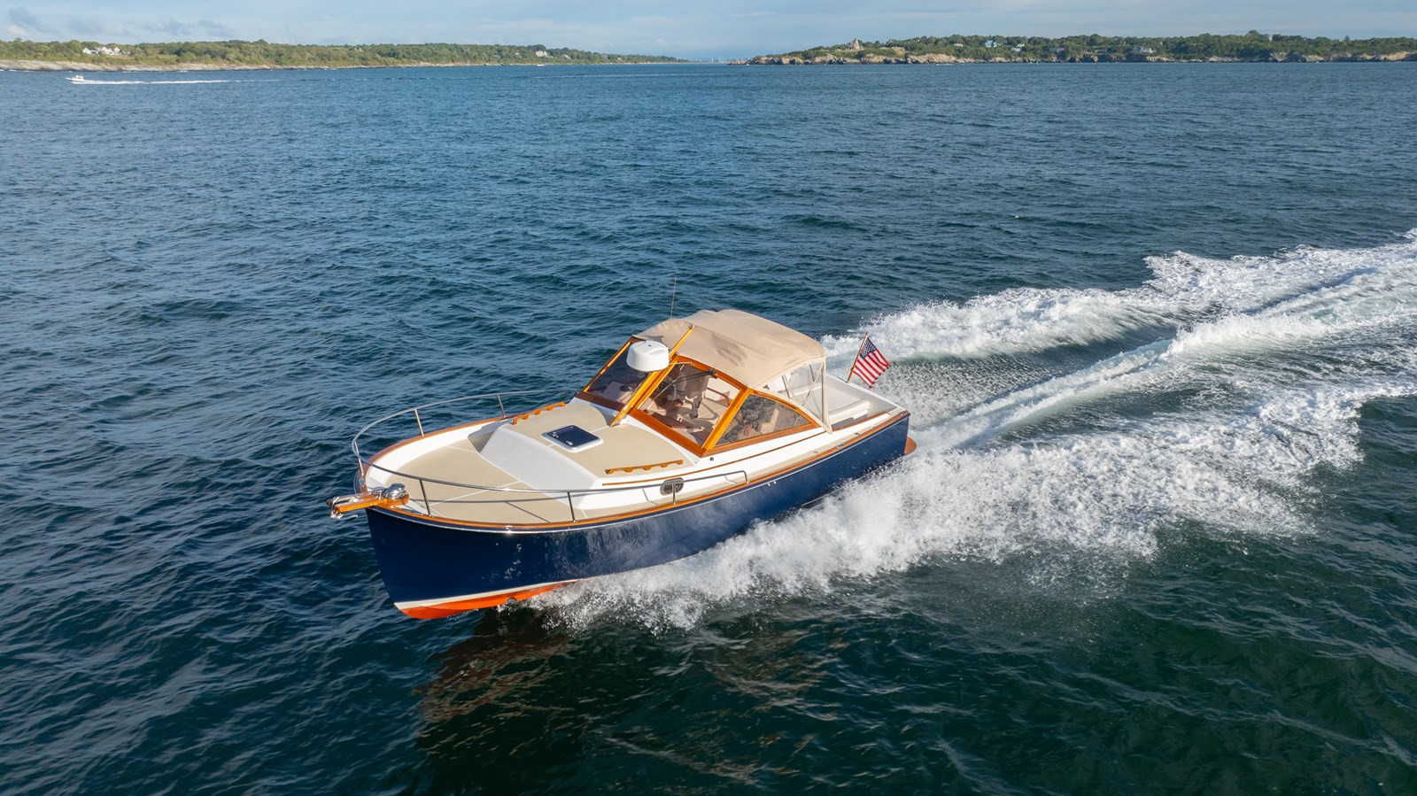 https://arconyachts.ams3.digitaloceanspaces.com/184689/conversions/large_4818177-optimize.jpg
