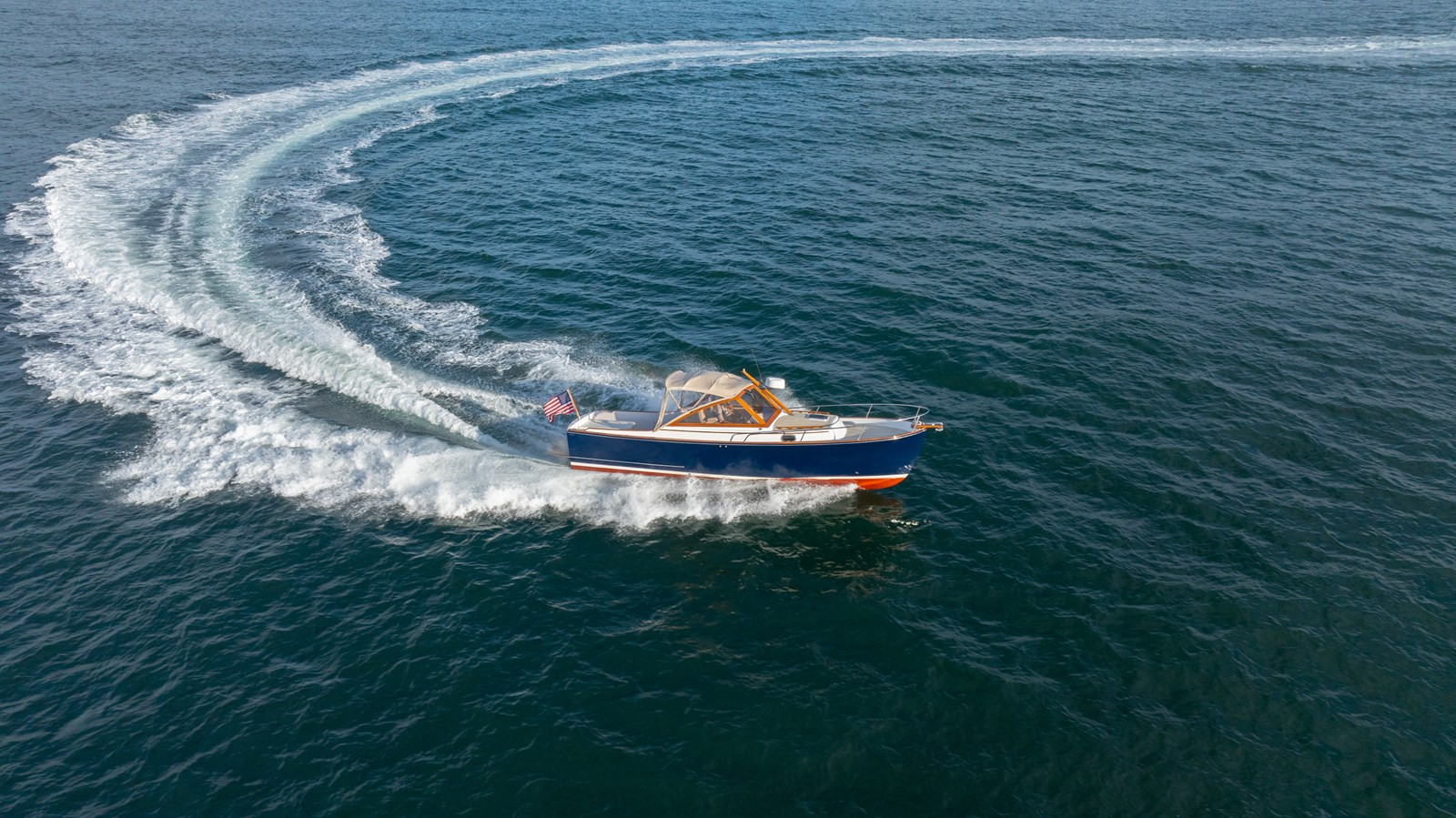https://arconyachts.ams3.digitaloceanspaces.com/184692/conversions/large_4818178-optimize.jpg