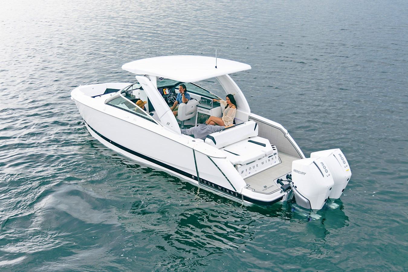 https://arconyachts.ams3.digitaloceanspaces.com/184755/conversions/large_4639776-optimize.jpg