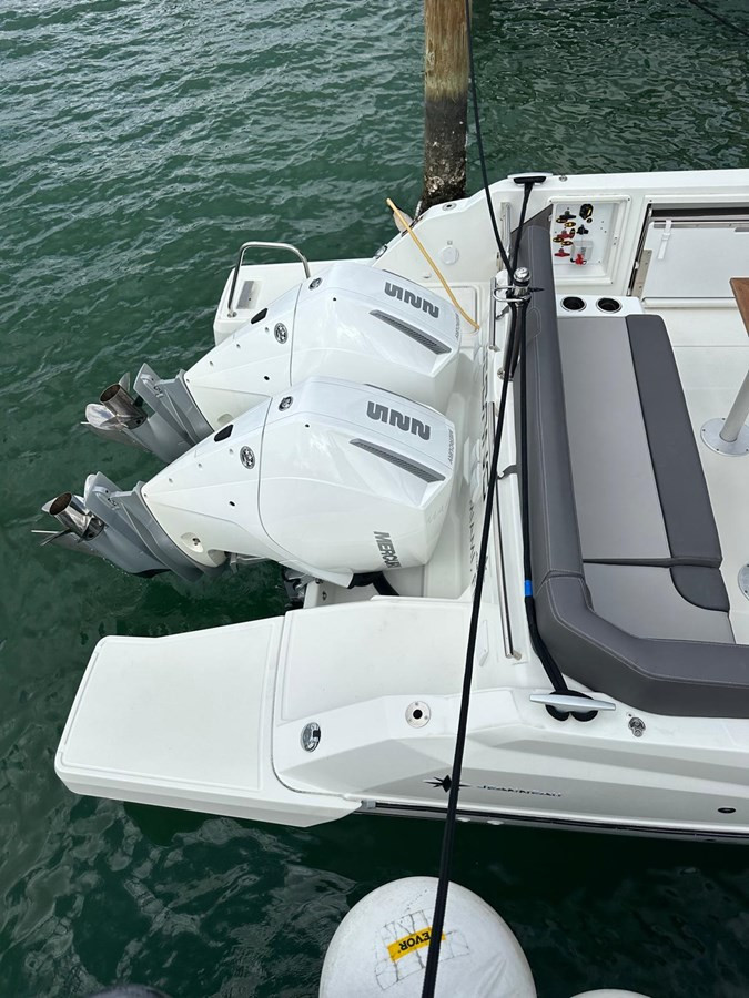 https://arconyachts.ams3.digitaloceanspaces.com/184818/conversions/large_4666415-optimize.jpg