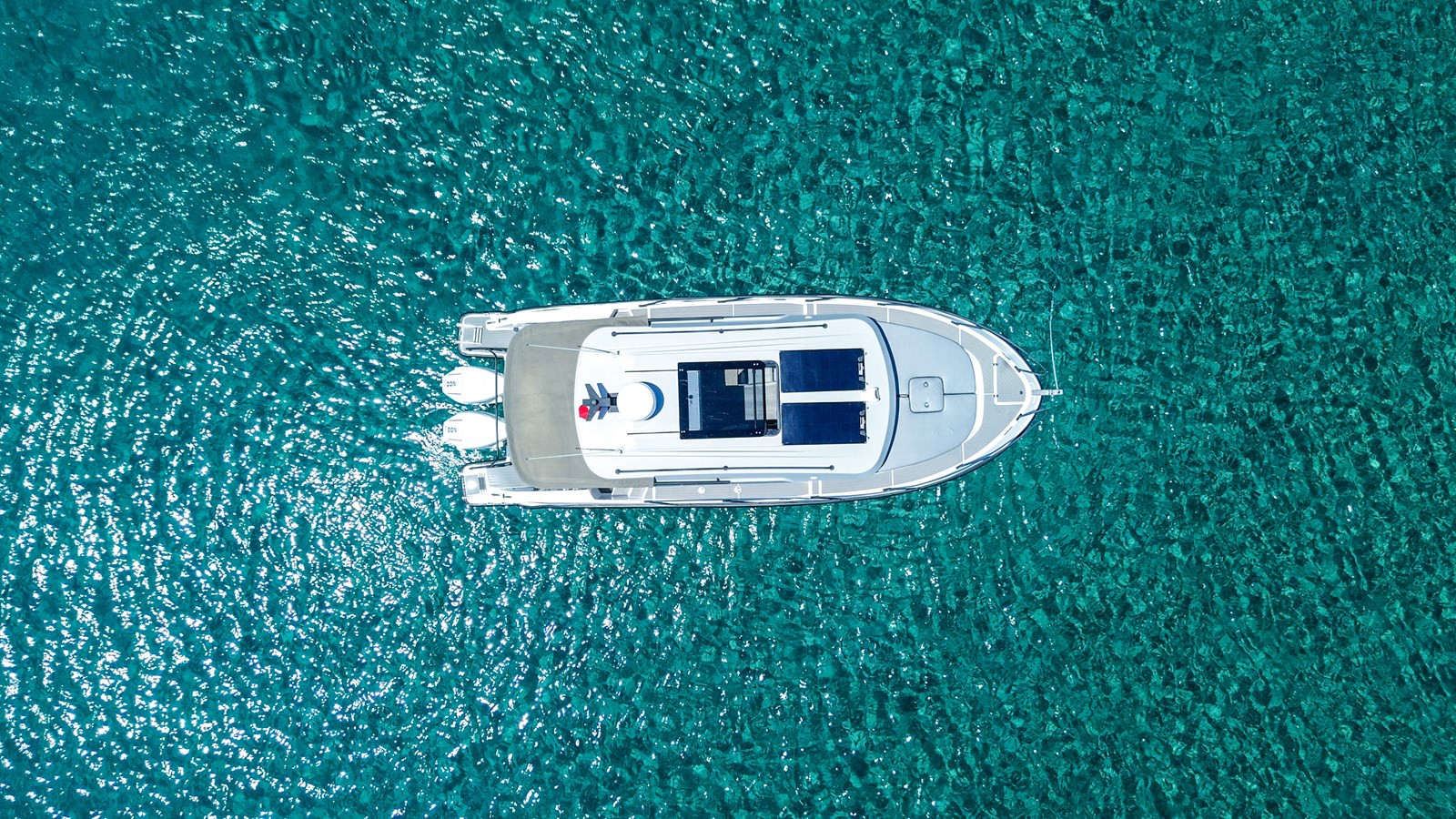 https://arconyachts.ams3.digitaloceanspaces.com/185174/conversions/large_4716918-optimize.jpg