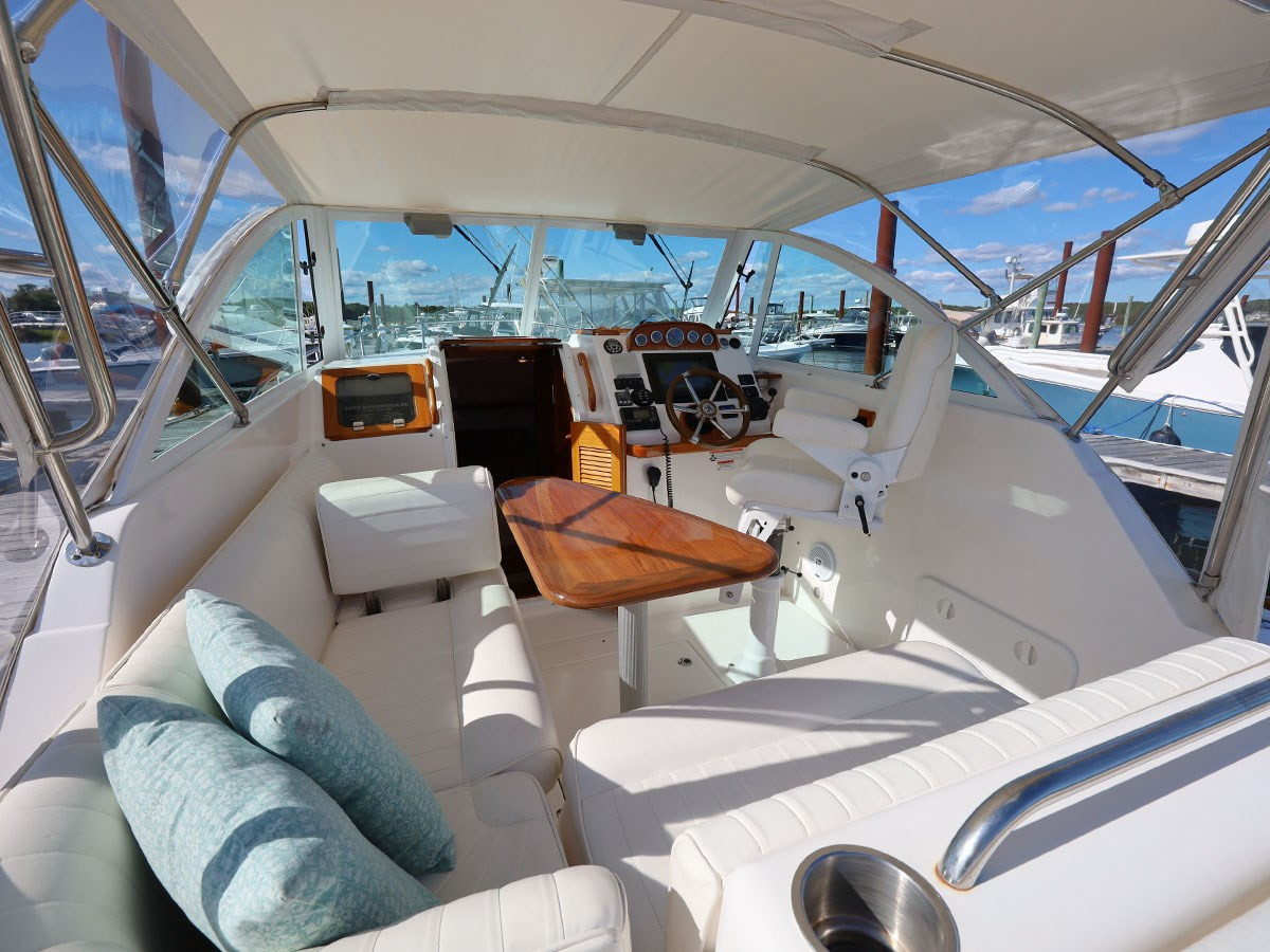 https://arconyachts.ams3.digitaloceanspaces.com/185246/conversions/large_4815869-optimize.jpg