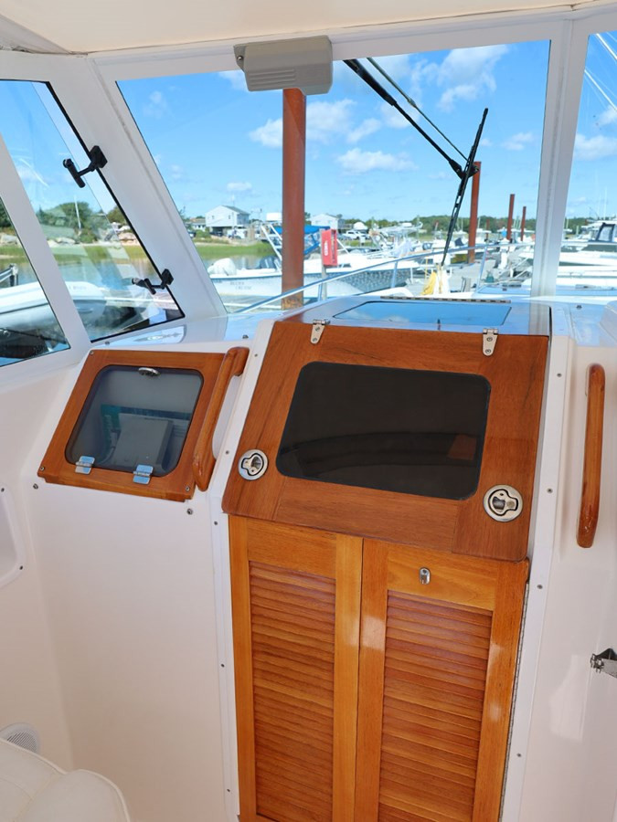 https://arconyachts.ams3.digitaloceanspaces.com/185260/conversions/large_4815857-optimize.jpg