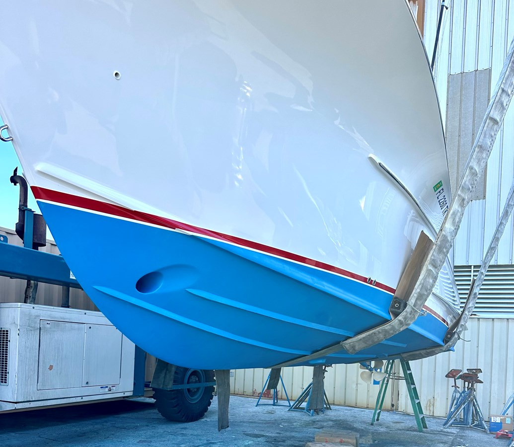https://arconyachts.ams3.digitaloceanspaces.com/185557/conversions/large_4572162-optimize.jpg