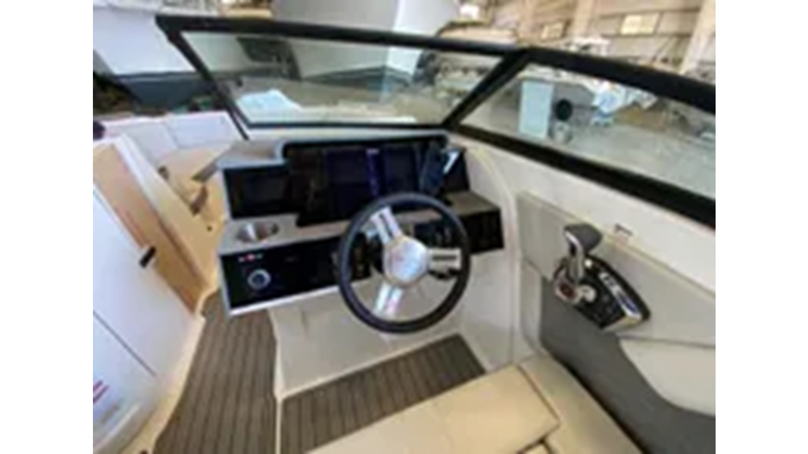 https://arconyachts.ams3.digitaloceanspaces.com/185587/conversions/large_4326517-optimize.jpg