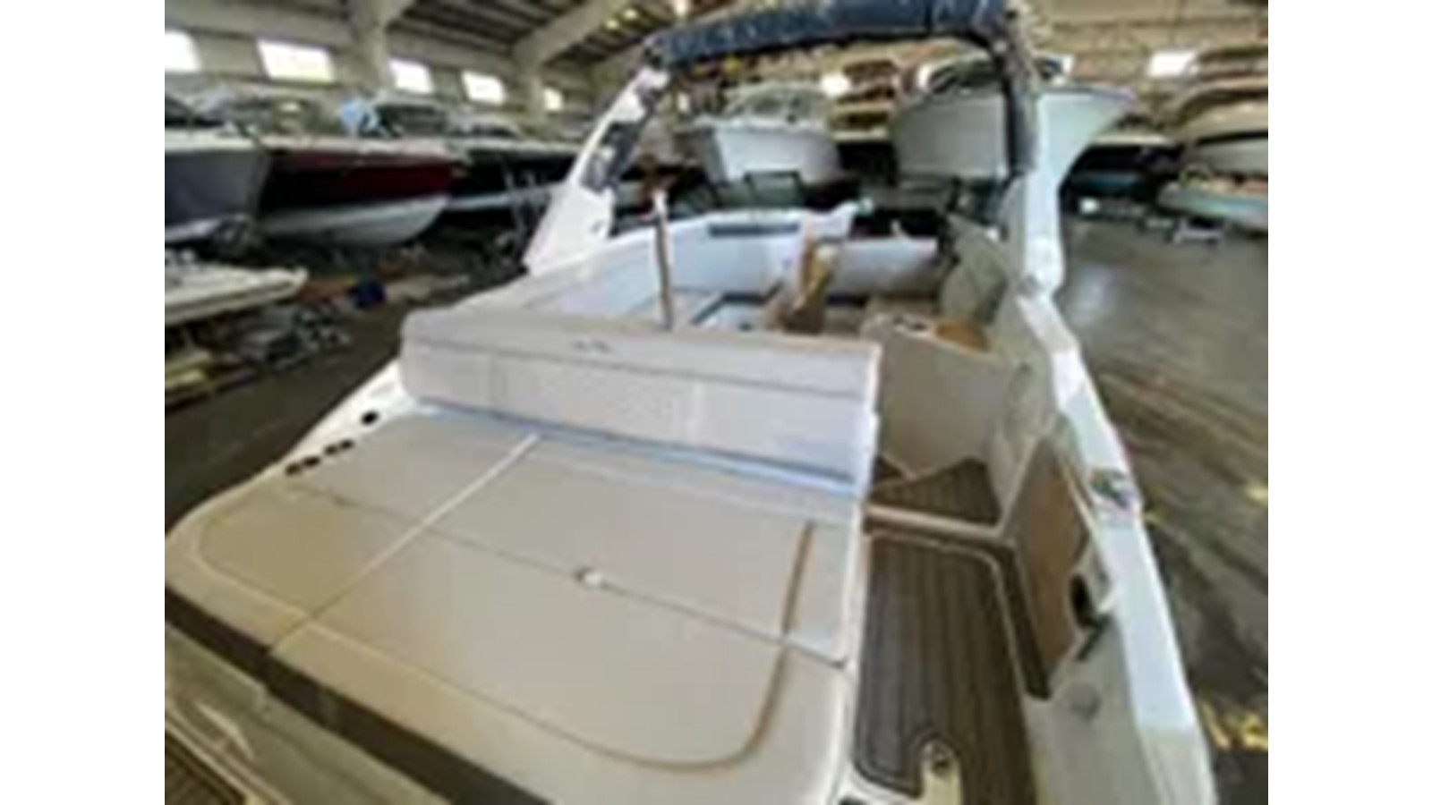 https://arconyachts.ams3.digitaloceanspaces.com/185593/conversions/large_4326519-optimize.jpg