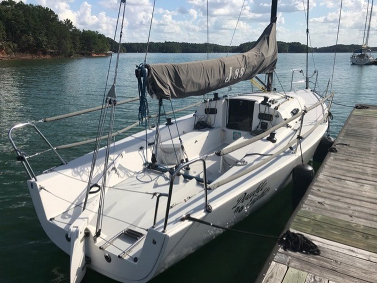 https://arconyachts.ams3.digitaloceanspaces.com/185718/conversions/large_2730538-optimize.jpg