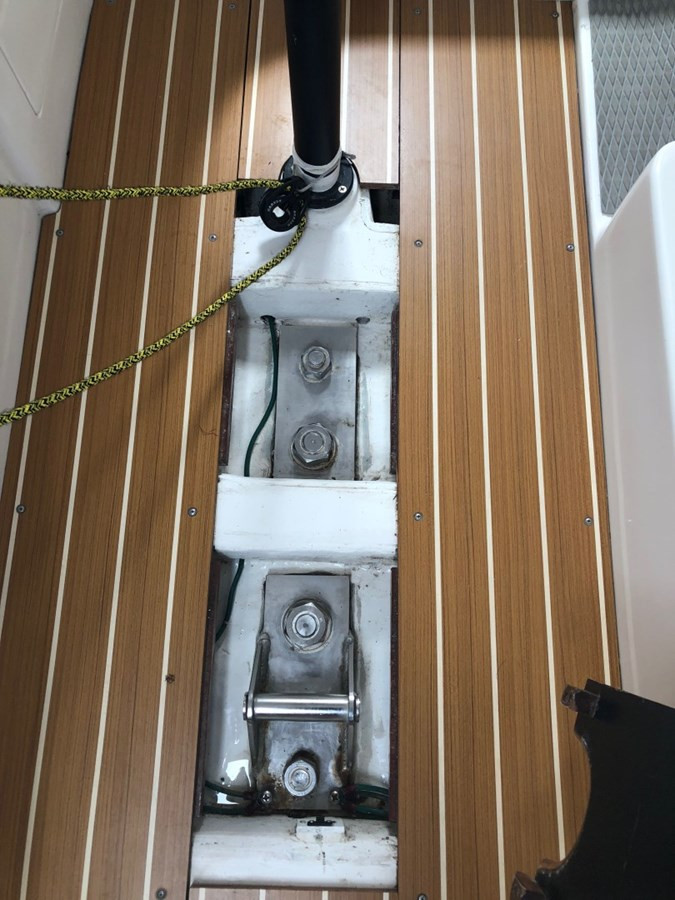 https://arconyachts.ams3.digitaloceanspaces.com/185740/conversions/large_2730547-optimize.jpg