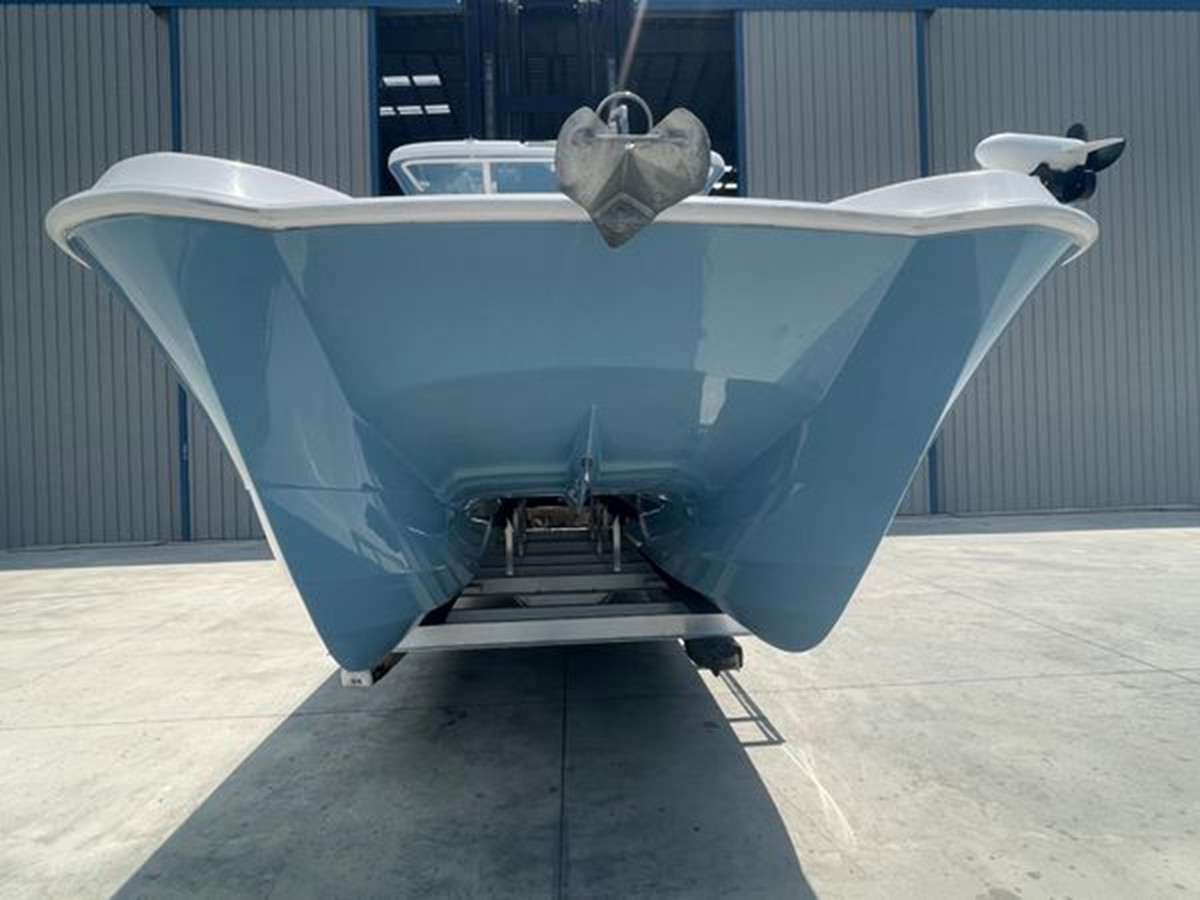 https://arconyachts.ams3.digitaloceanspaces.com/185767/conversions/large_3918638-optimize.jpg
