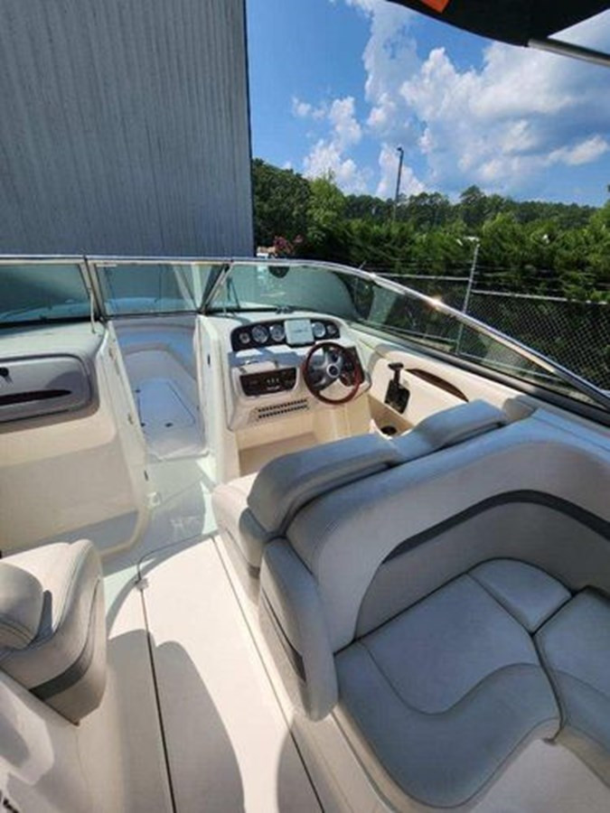 https://arconyachts.ams3.digitaloceanspaces.com/185818/conversions/large_4123917-optimize.jpg