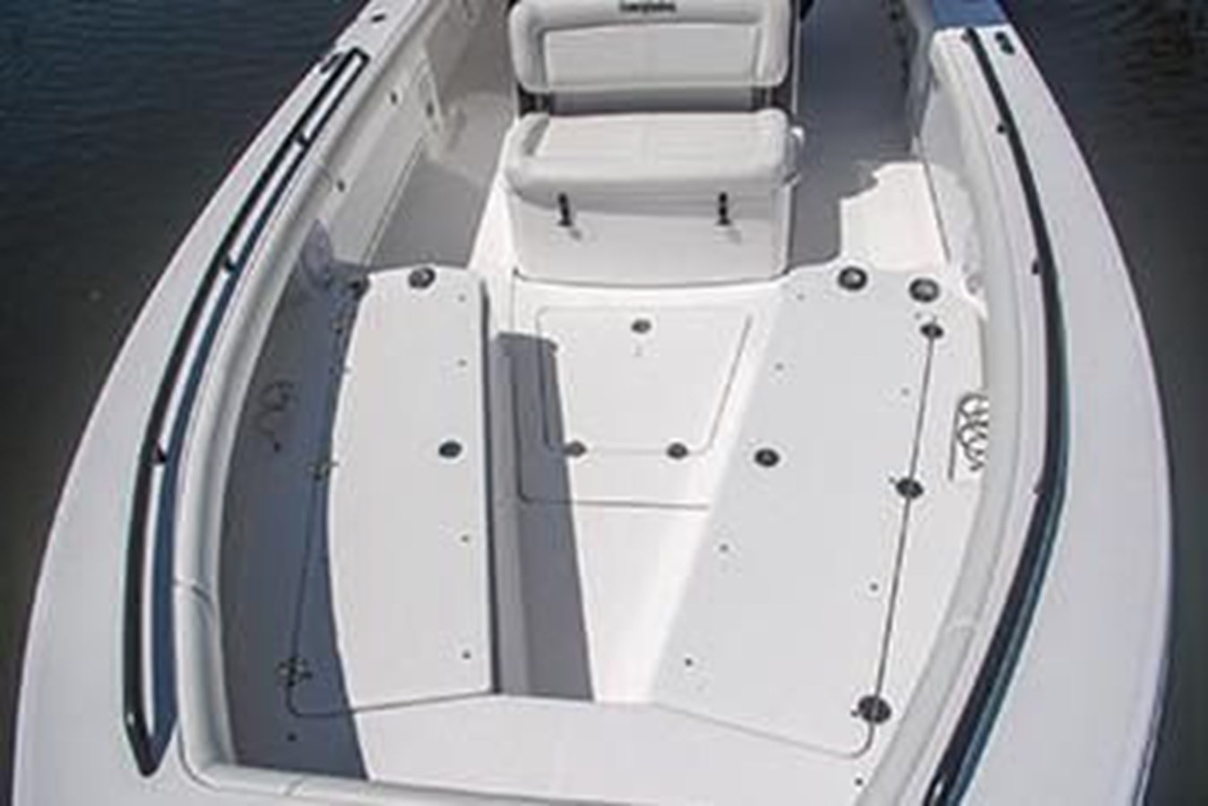 https://arconyachts.ams3.digitaloceanspaces.com/186095/conversions/large_4602884-optimize.jpg