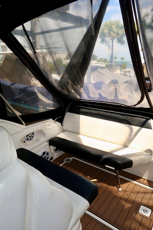 https://arconyachts.ams3.digitaloceanspaces.com/186164/conversions/large_4650430-optimize.jpg