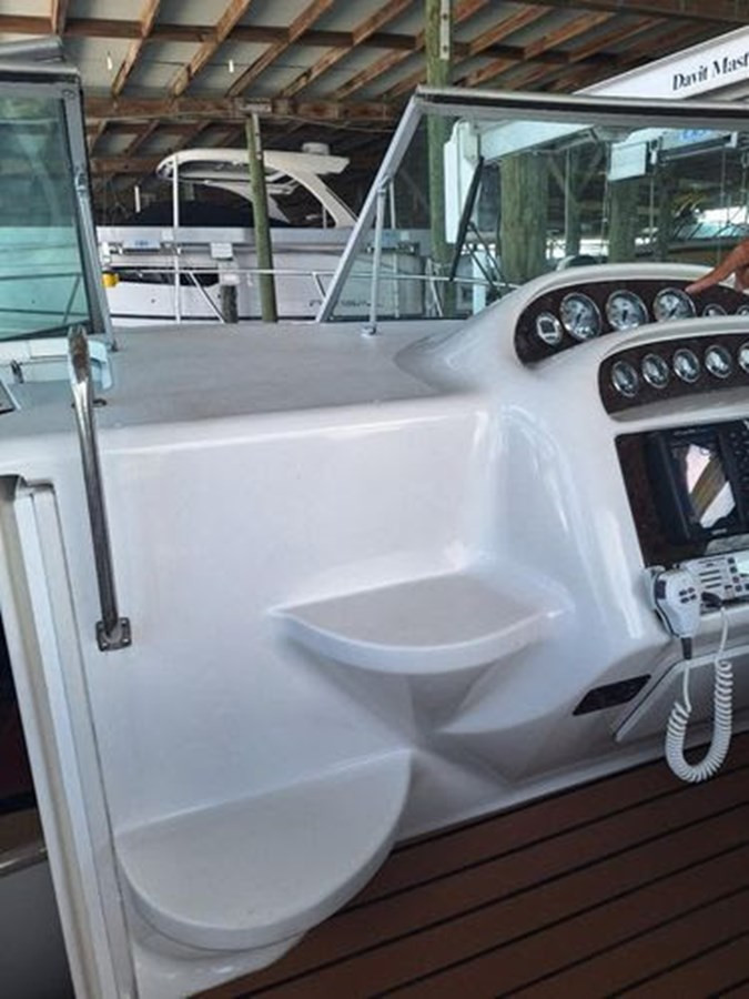 https://arconyachts.ams3.digitaloceanspaces.com/186321/conversions/large_3972801-optimize.jpg