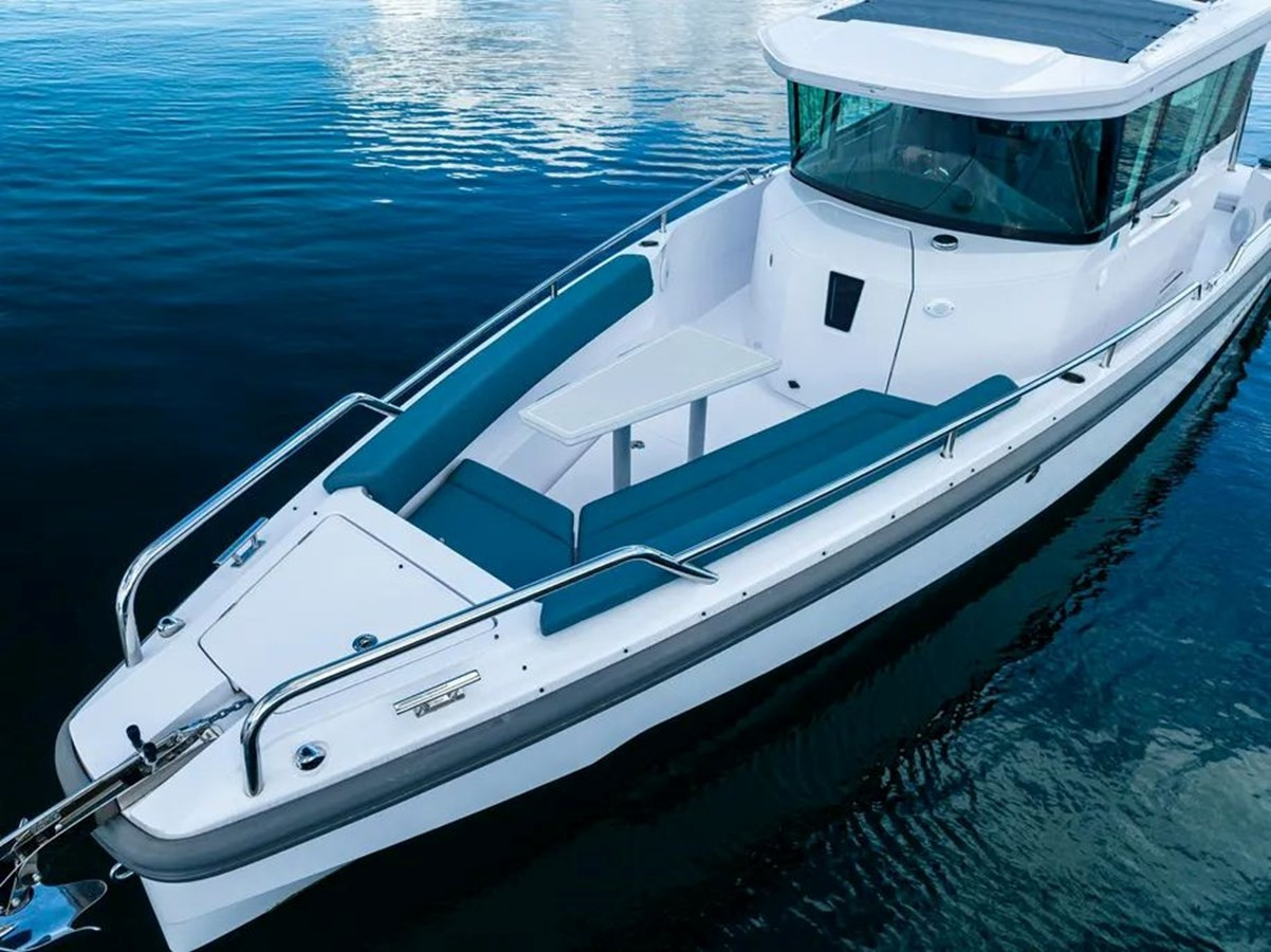https://arconyachts.ams3.digitaloceanspaces.com/186338/conversions/large_4143245-optimize.jpg