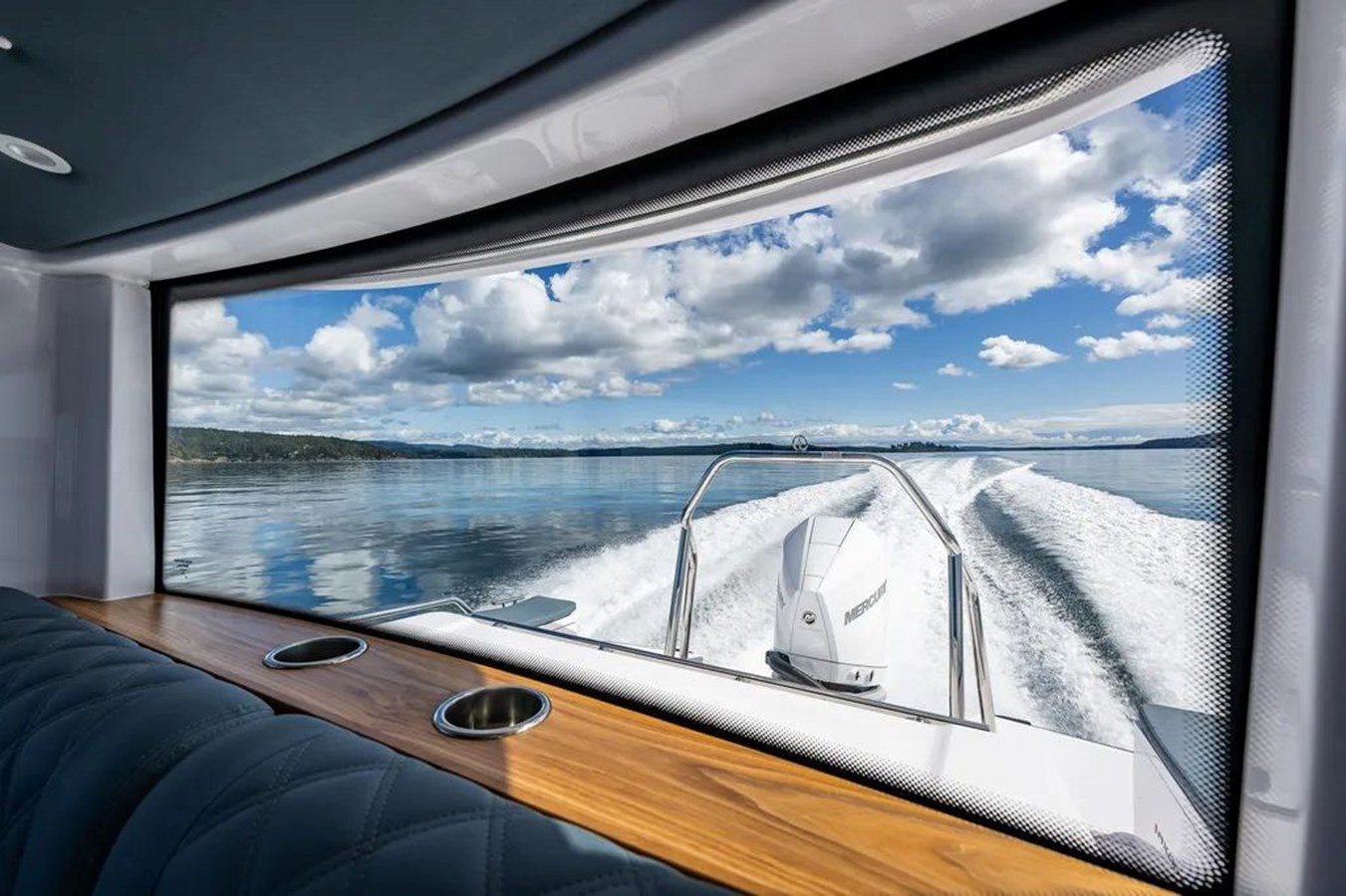 https://arconyachts.ams3.digitaloceanspaces.com/186365/conversions/large_4143255-optimize.jpg