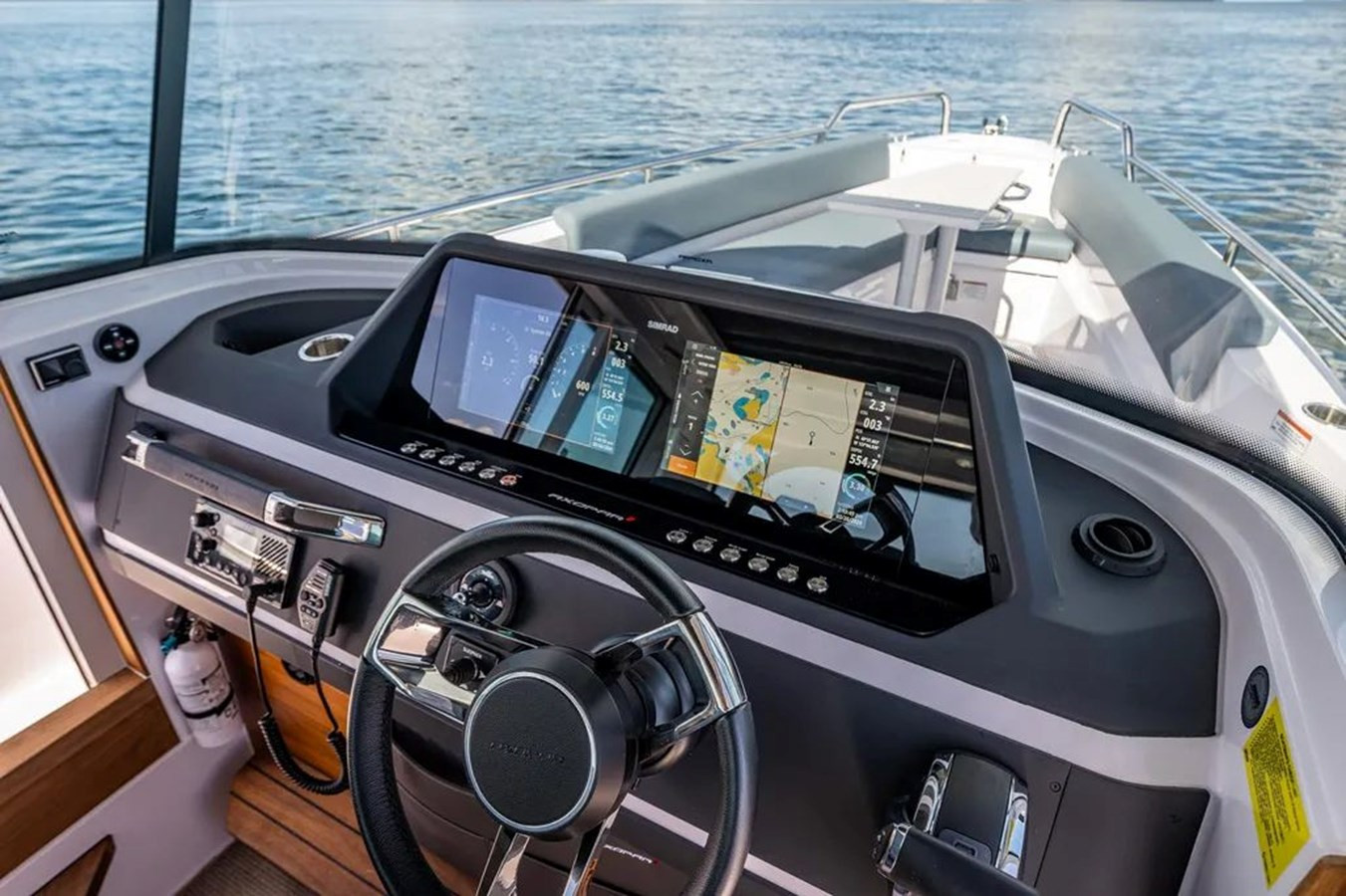 https://arconyachts.ams3.digitaloceanspaces.com/186386/conversions/large_4143262-optimize.jpg