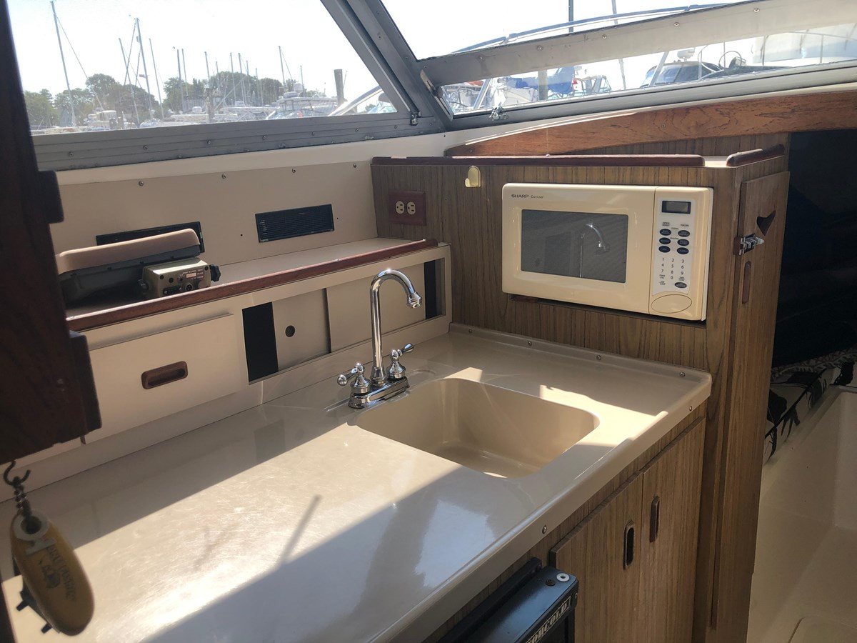 https://arconyachts.ams3.digitaloceanspaces.com/186556/conversions/large_4533668-optimize.jpg