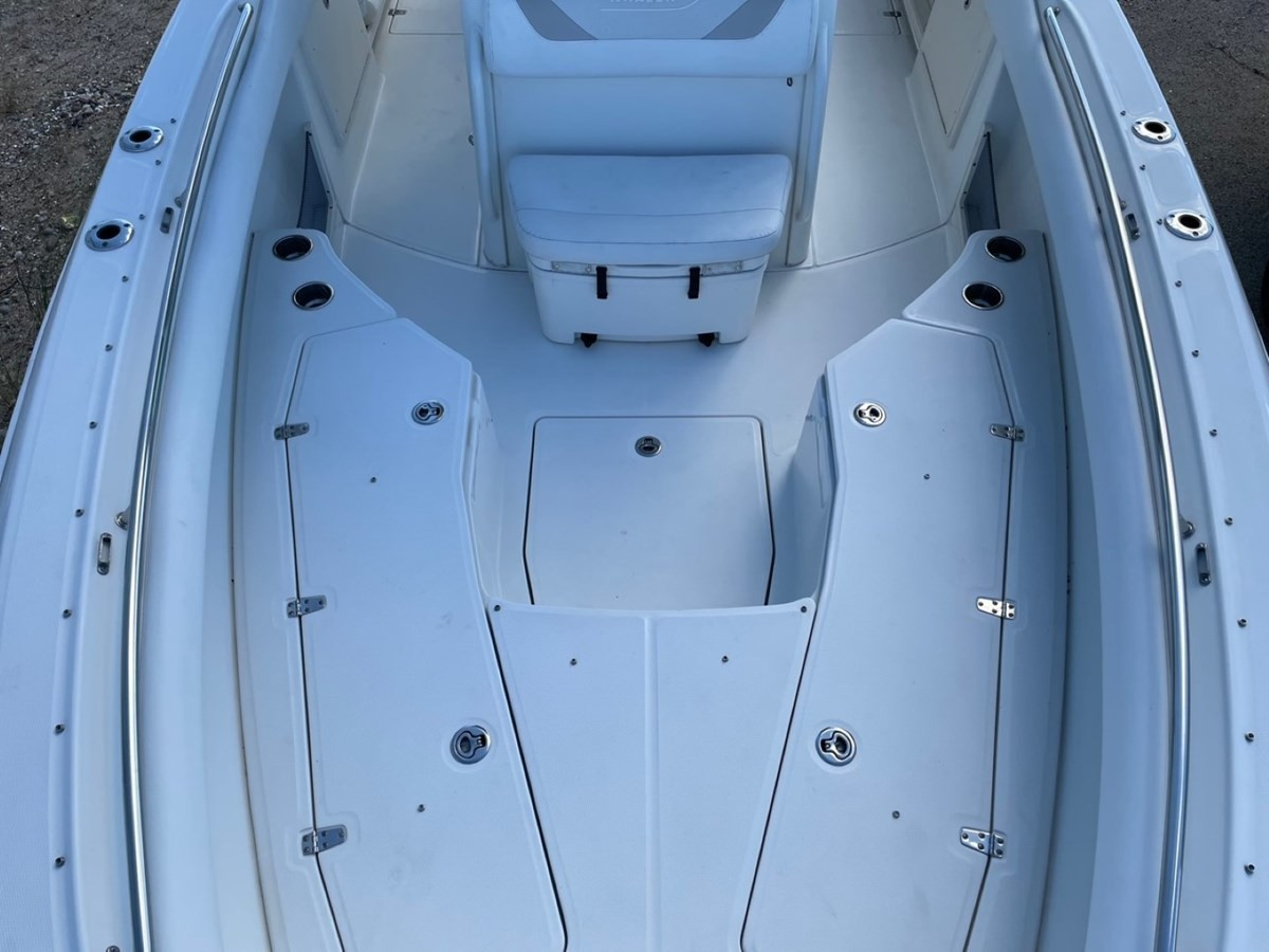 https://arconyachts.ams3.digitaloceanspaces.com/186682/conversions/large_3341344-optimize.jpg