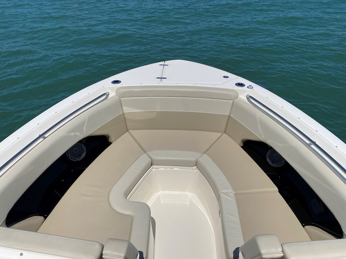 https://arconyachts.ams3.digitaloceanspaces.com/186928/conversions/large_3785972-optimize.jpg